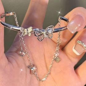 Women's Fashion Casual Geometric Bell Bracelet (Color: Silver Butterfly Tassel)